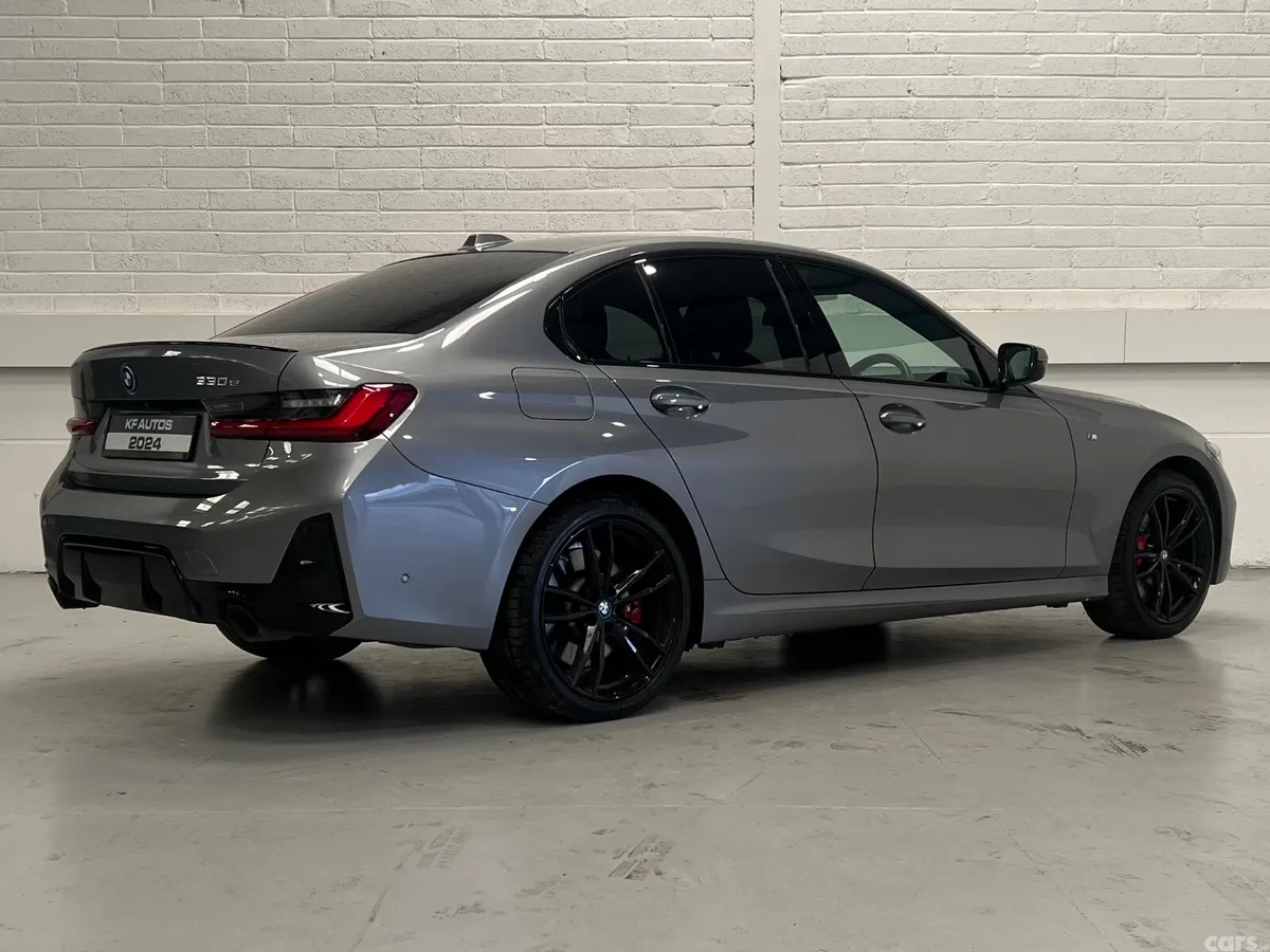BMW 3-Series Saloon, Petrol Plug-in Hybrid, 2024, Grey