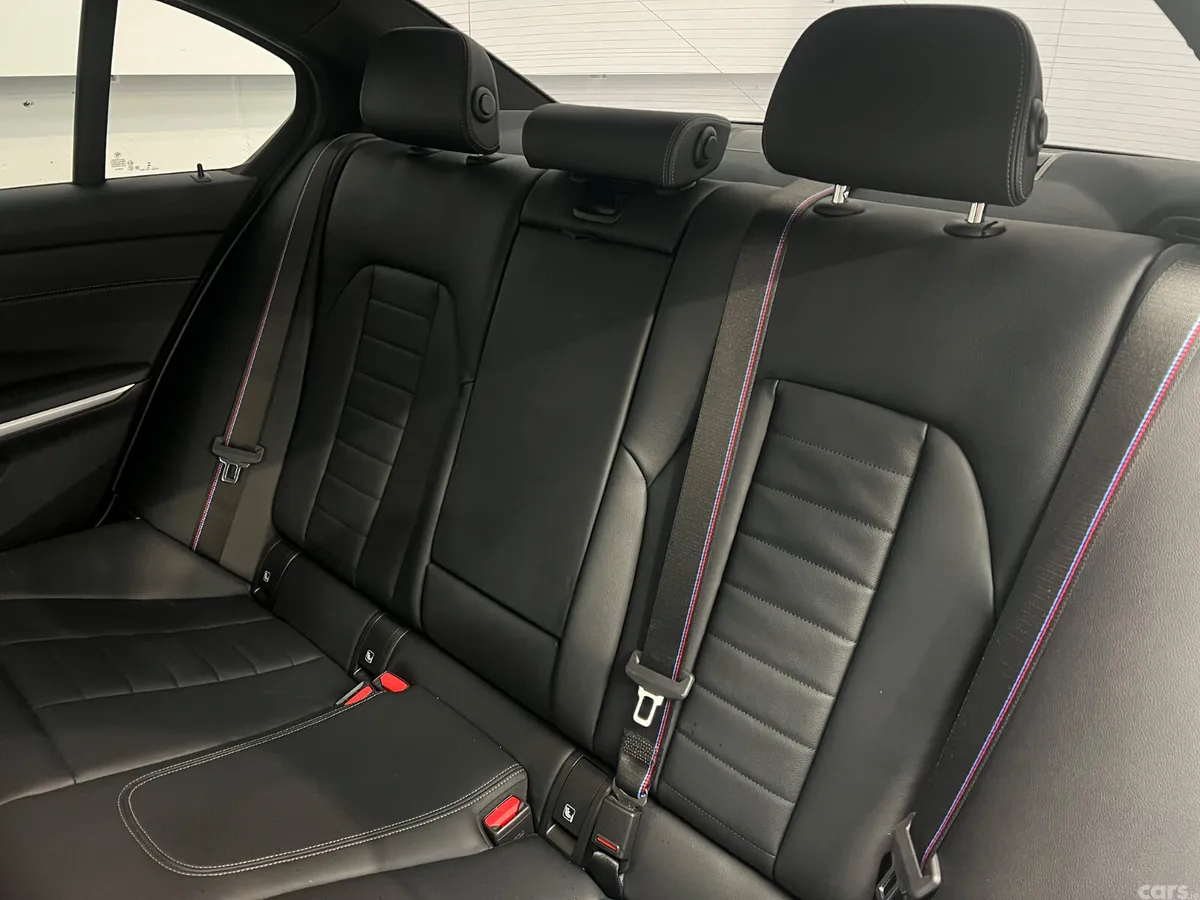 BMW 3-Series Saloon, Petrol Plug-in Hybrid, 2024, Grey