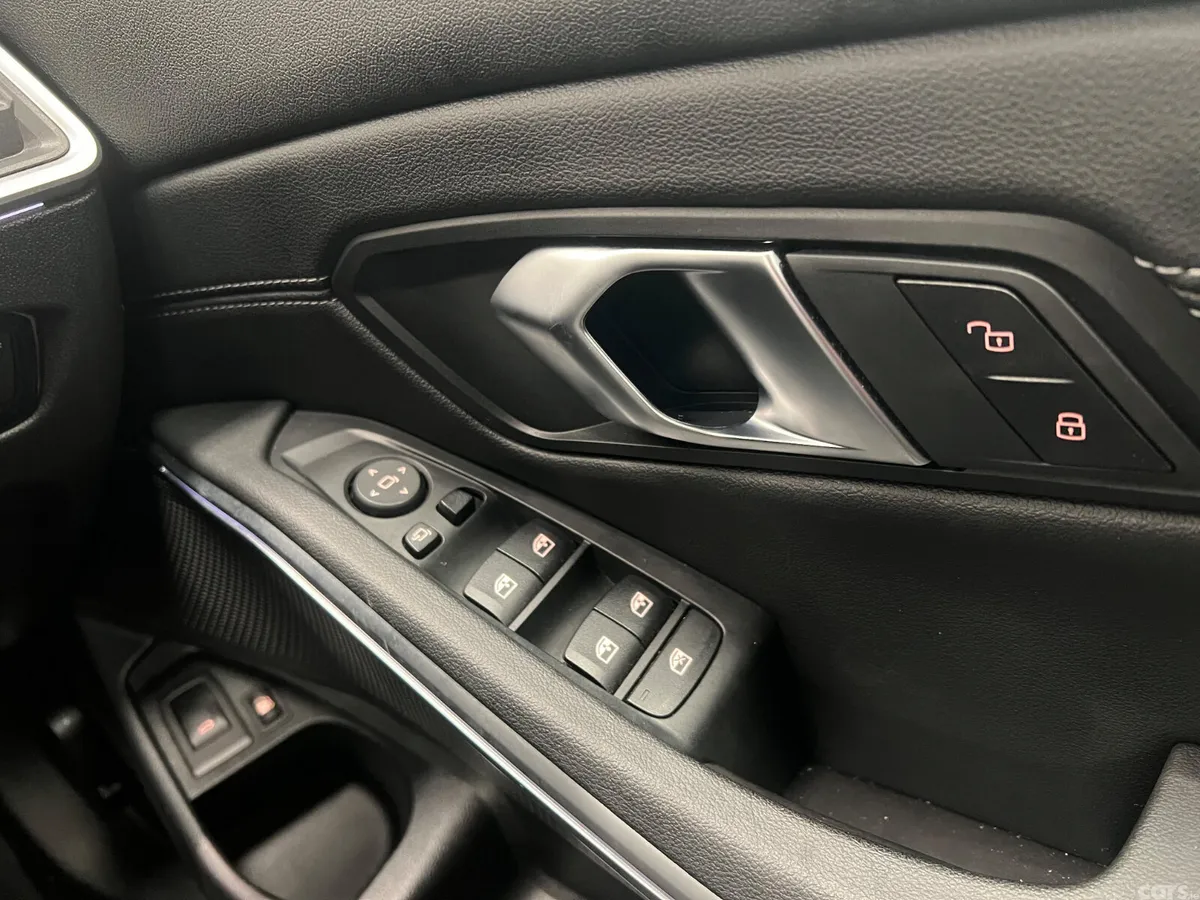 BMW 3-Series Saloon, Petrol Plug-in Hybrid, 2024, Grey