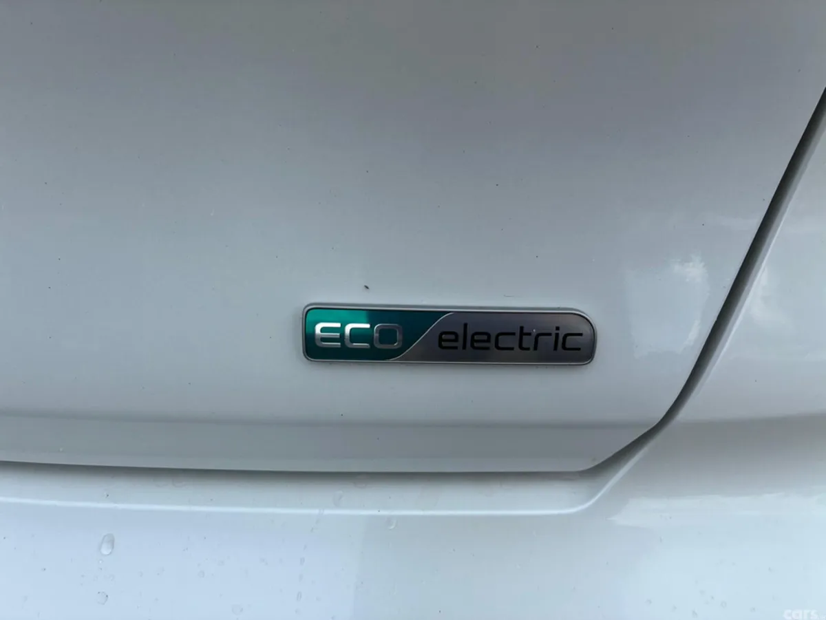 Kia Niro SUV, Electric, 2021, White