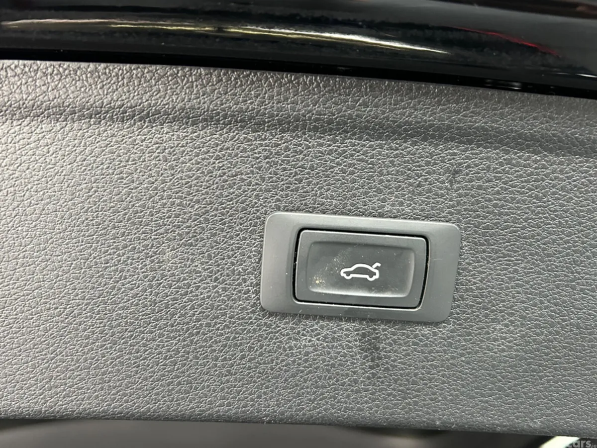 Audi Q5 SUV, Diesel, 2020, Black