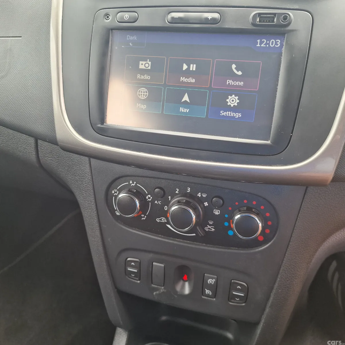 Dacia Sandero Stepway Hatchback, Petrol, 2016, Blue