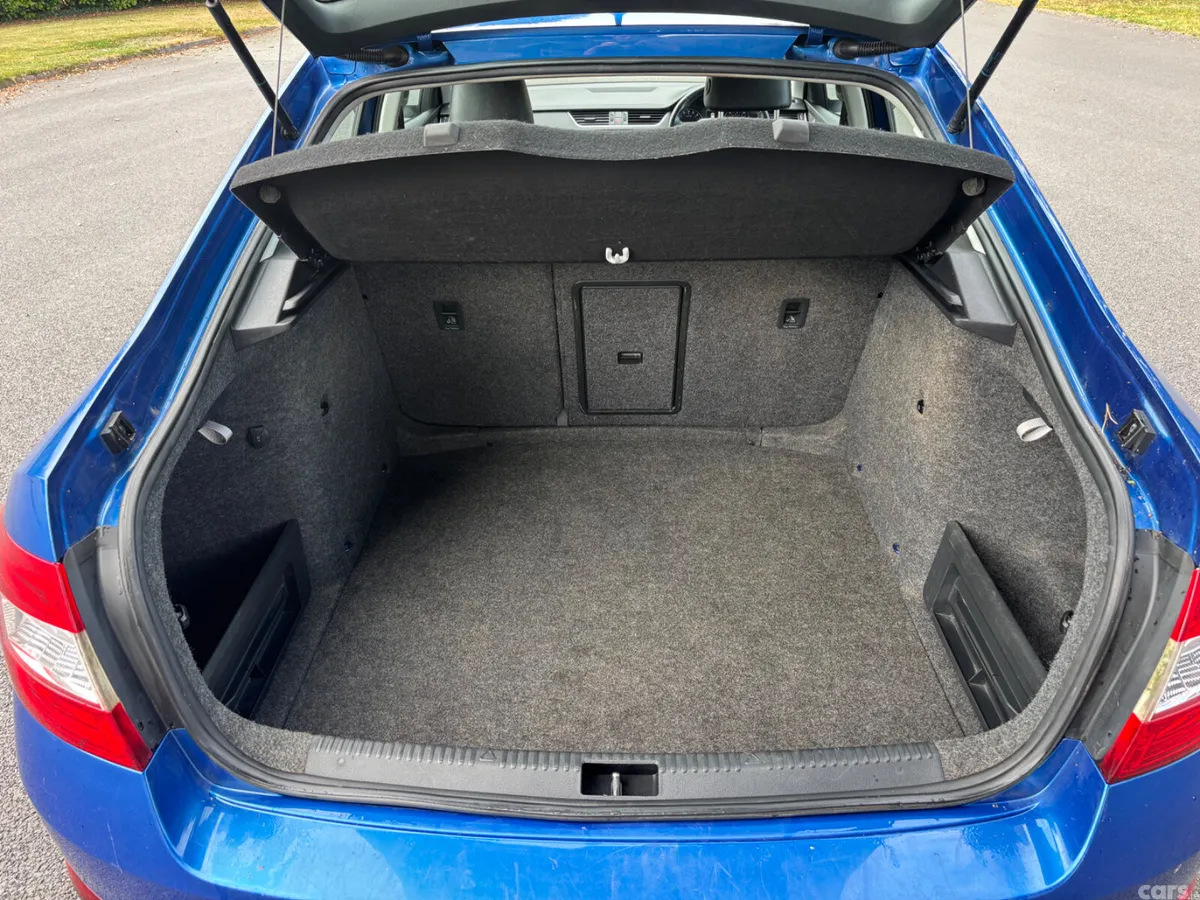 Skoda Octavia Hatchback, Diesel, 2015, Blue