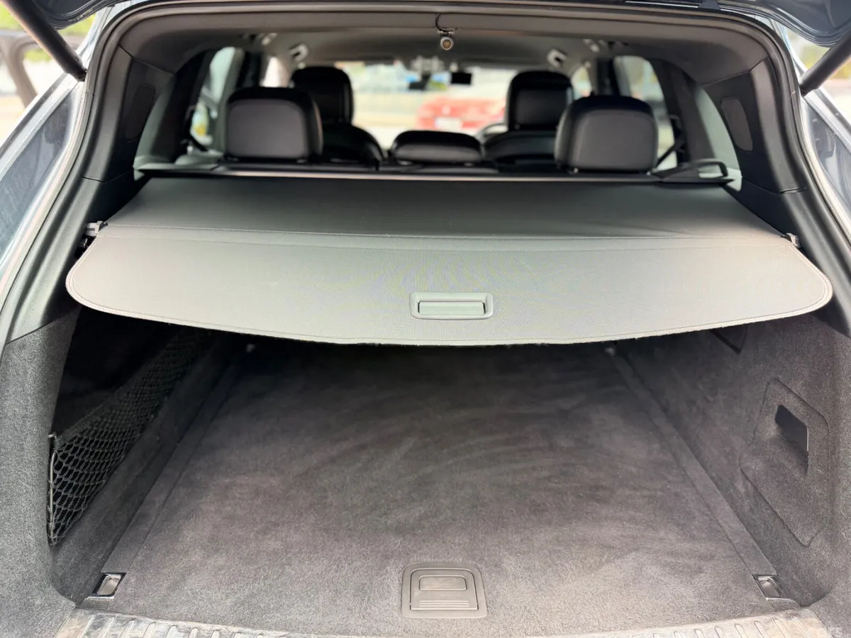 Porsche Cayenne SUV, Petrol, 2019, Blue