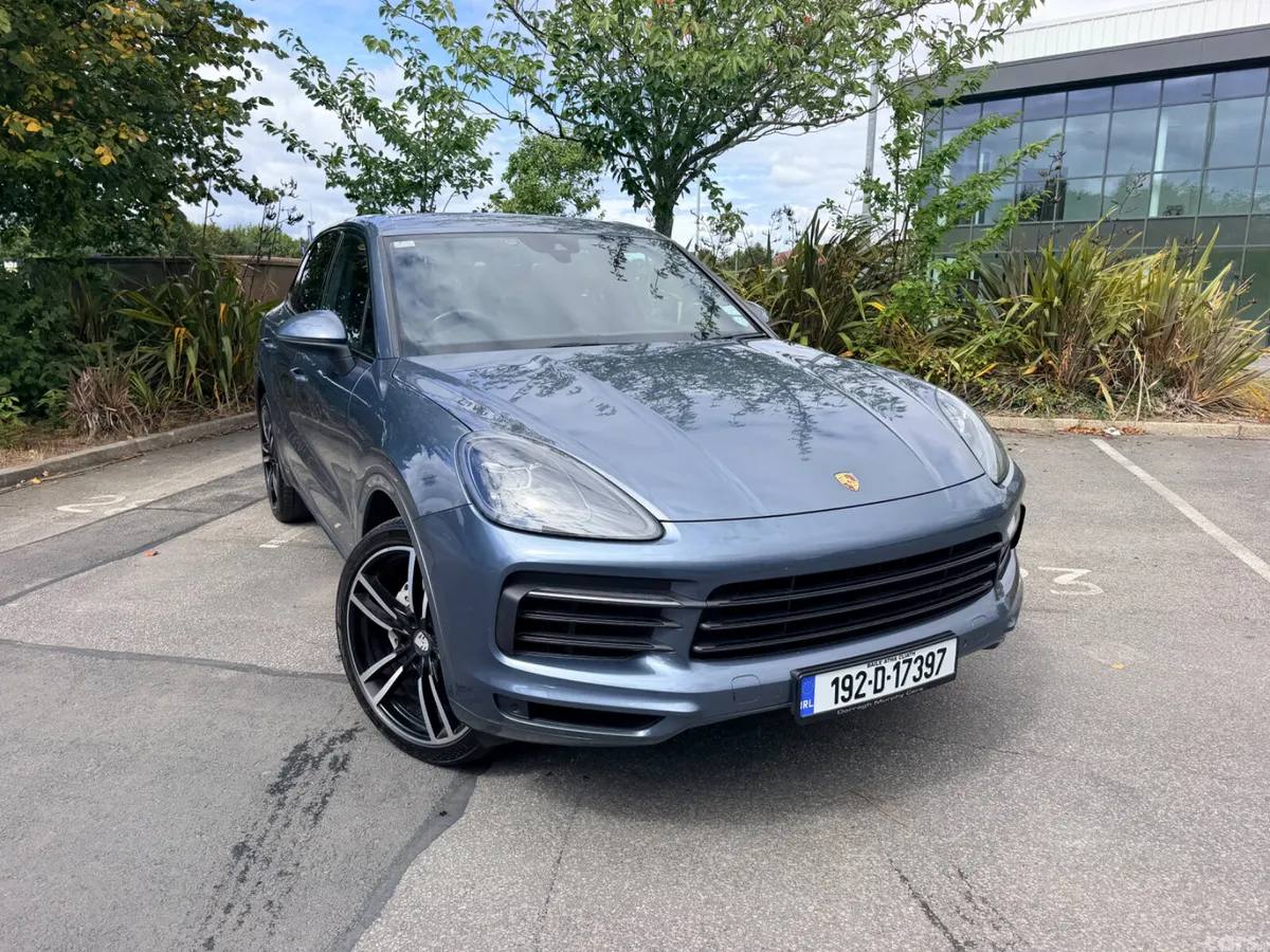 Porsche Cayenne SUV, Petrol, 2019, Blue