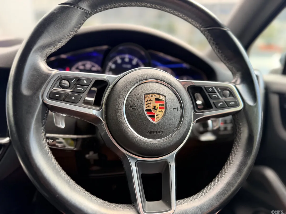 Porsche Cayenne SUV, Petrol, 2019, Blue
