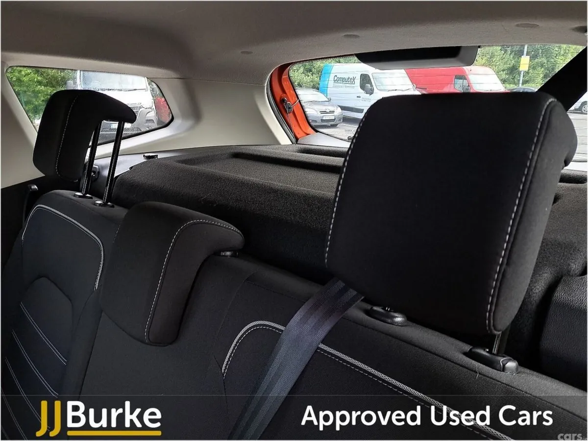 Dacia Duster SUV, Diesel, 2024, Orange