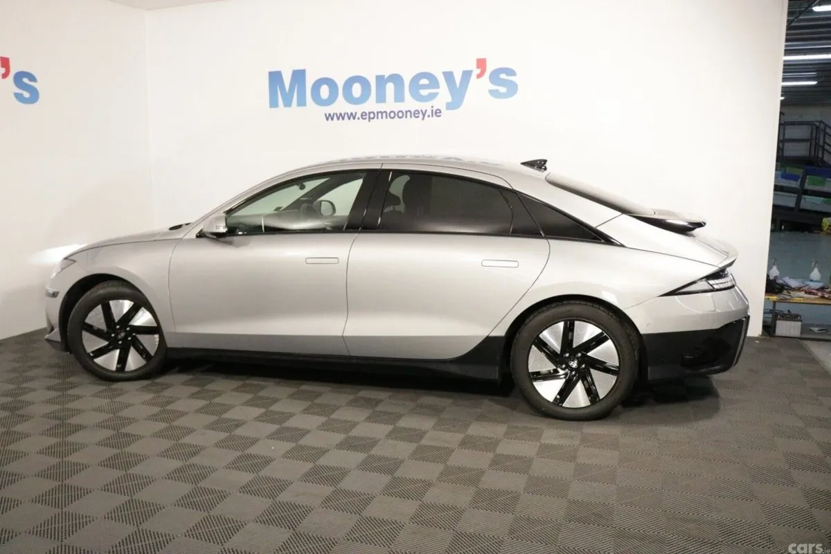 Hyundai IONIQ 6 Saloon, Electric, 2024, Grey
