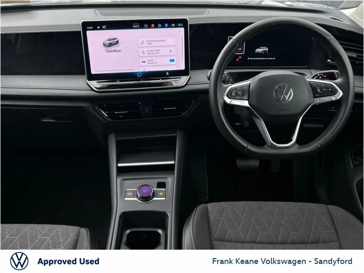 Volkswagen Tiguan SUV, Petrol Plug-in Hybrid, 2025, Silver