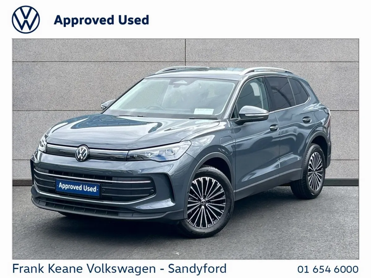 Volkswagen Tiguan SUV, Petrol Plug-in Hybrid, 2025, Grey