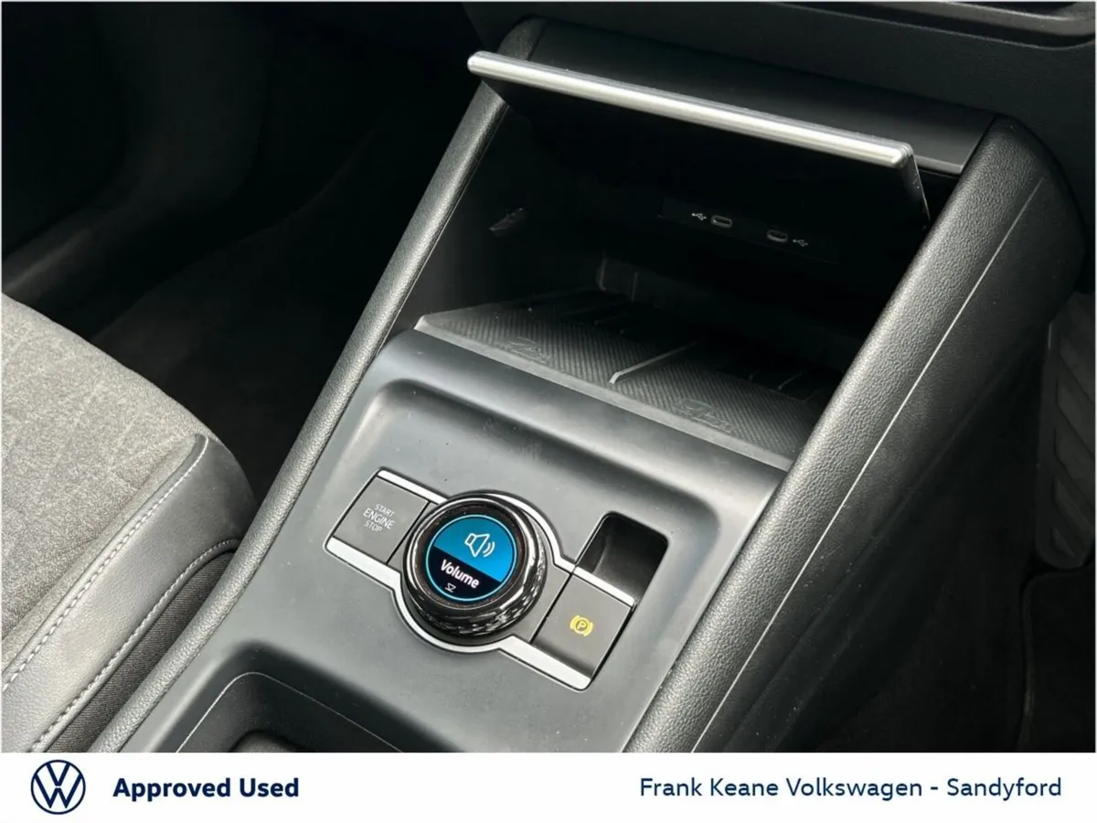 Volkswagen Tiguan SUV, Petrol Plug-in Hybrid, 2025, Grey