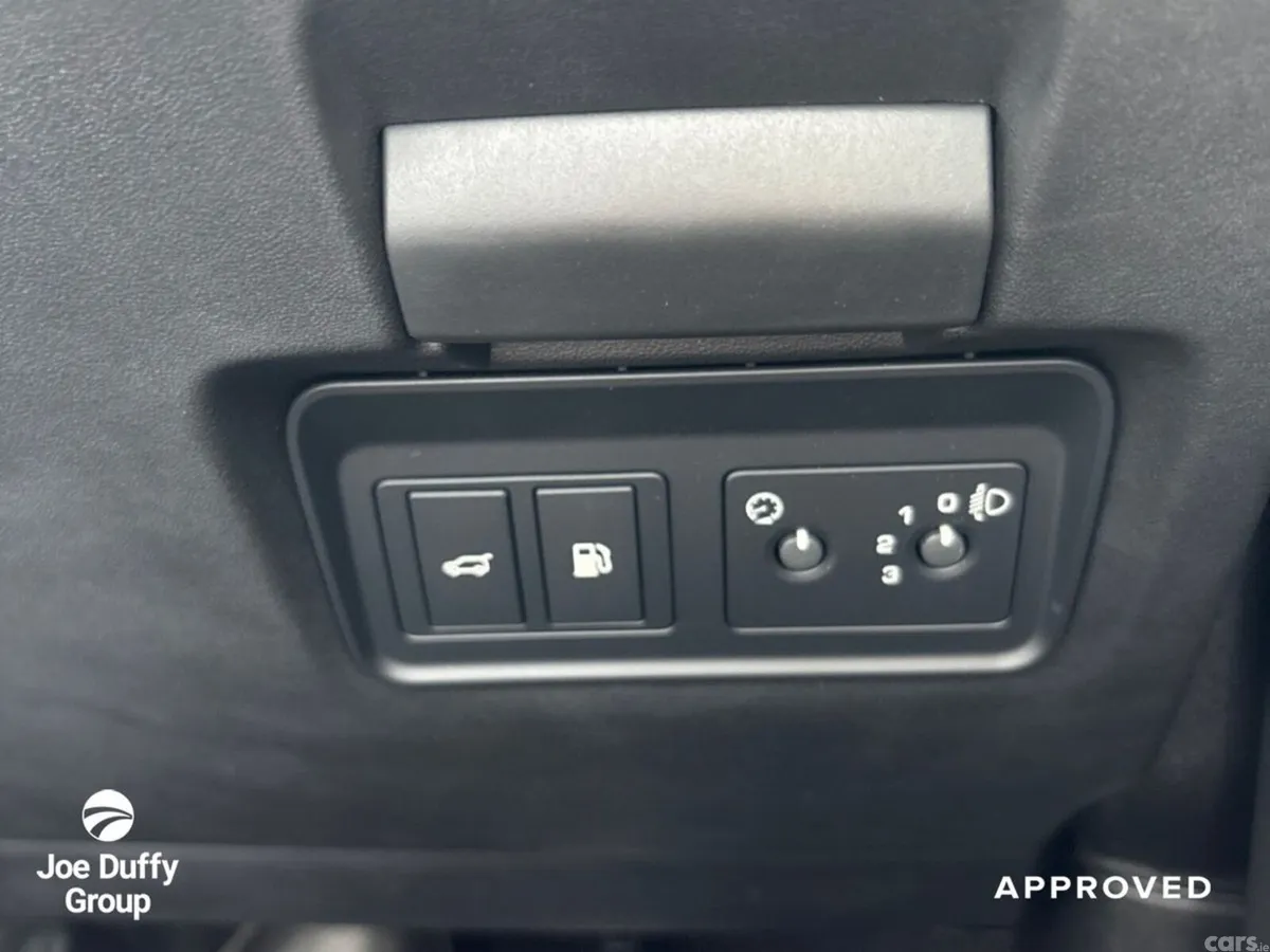 Land Rover Discovery Sport SUV, Petrol Plug-in Hybrid, 2026, Grey