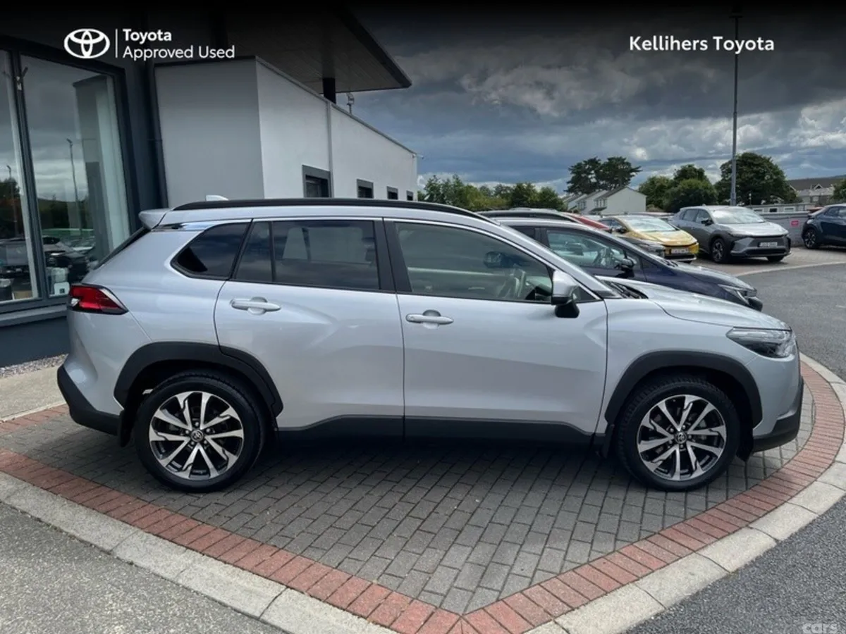 Toyota Corolla Cross Hatchback, Petrol Hybrid, 2023, Silver