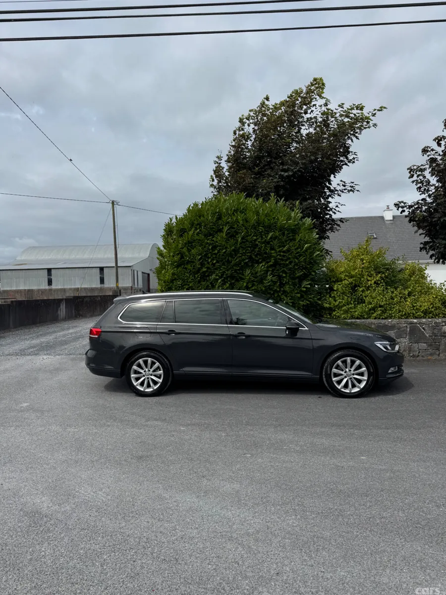 Volkswagen Passat Estate, Diesel, 2017, Grey