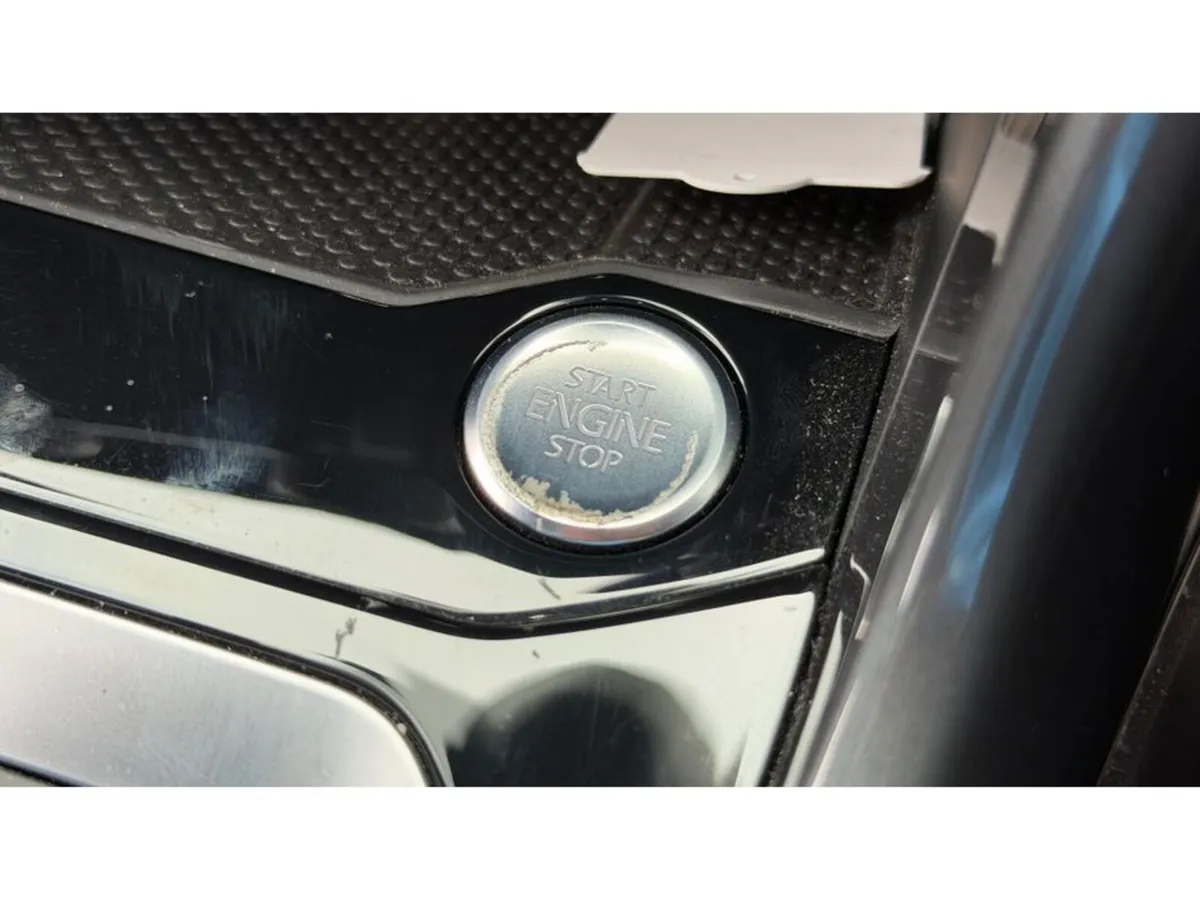 Volkswagen T-Roc SUV, Diesel, 2022, Black