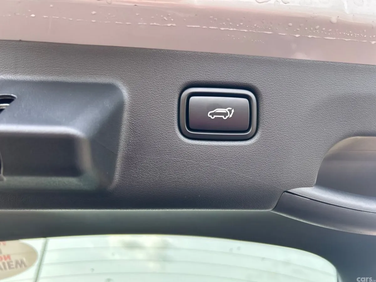 Kia EV6 Hatchback, Electric, 2026, Grey