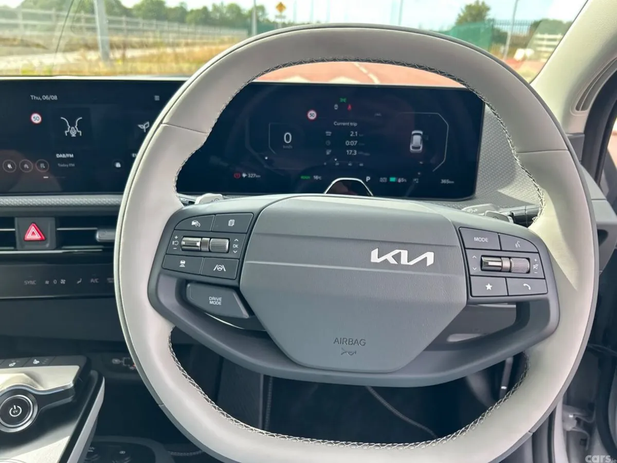 Kia EV6 Hatchback, Electric, 2026, Grey