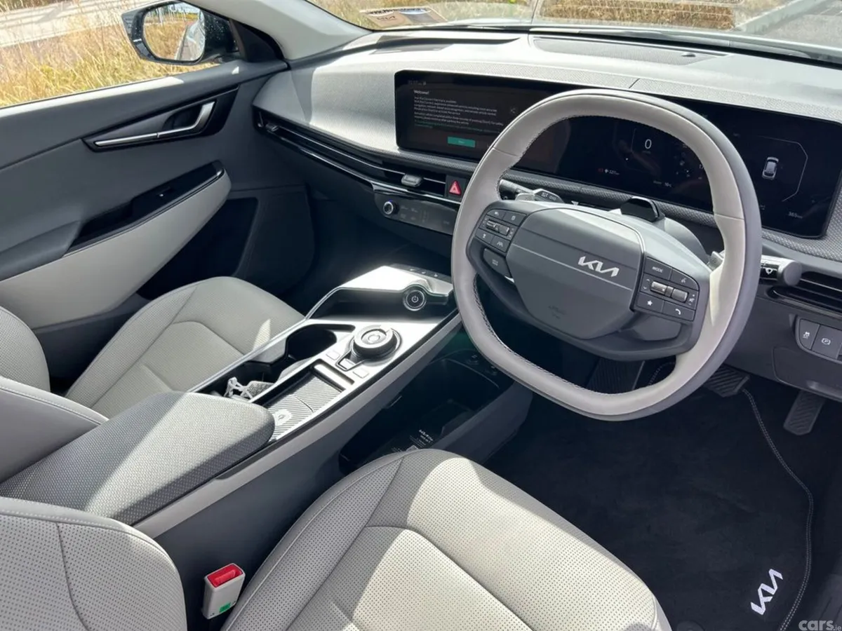 Kia EV6 Hatchback, Electric, 2026, Grey