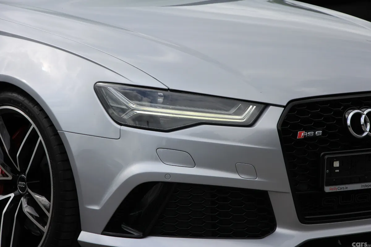 Audi RS6 Estate, Petrol, 2016, Silver