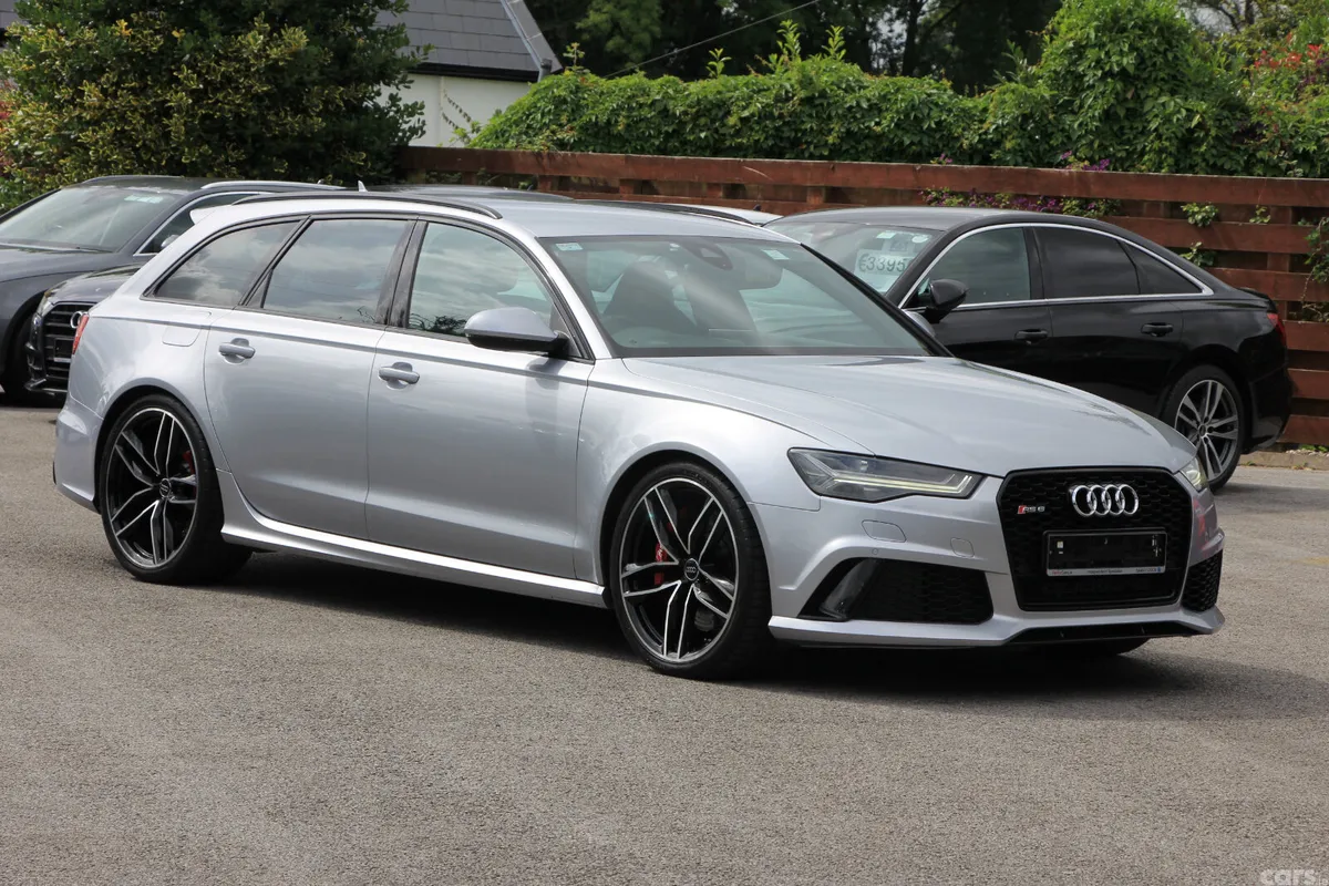 Audi RS6 Estate, Petrol, 2016, Silver