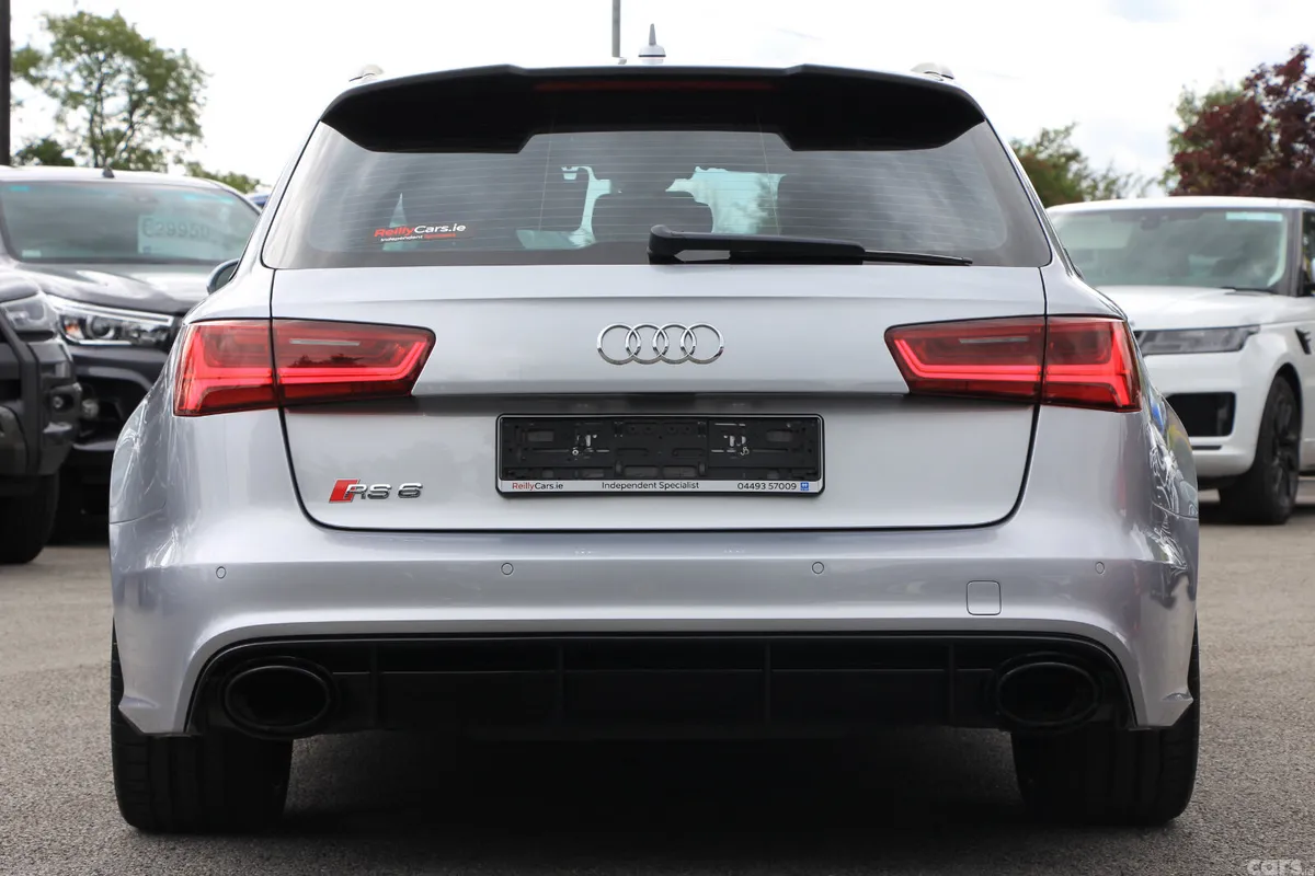 Audi RS6 Estate, Petrol, 2016, Silver