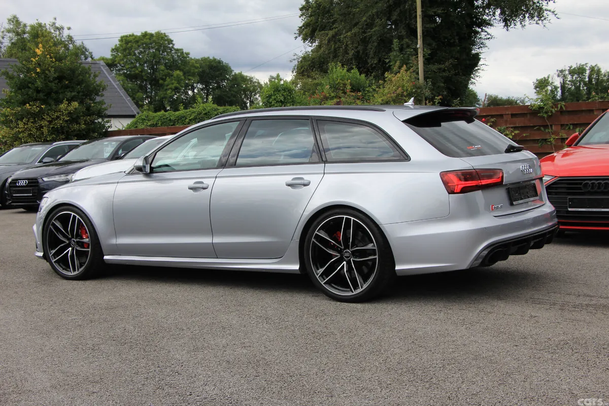 Audi RS6 Estate, Petrol, 2016, Silver