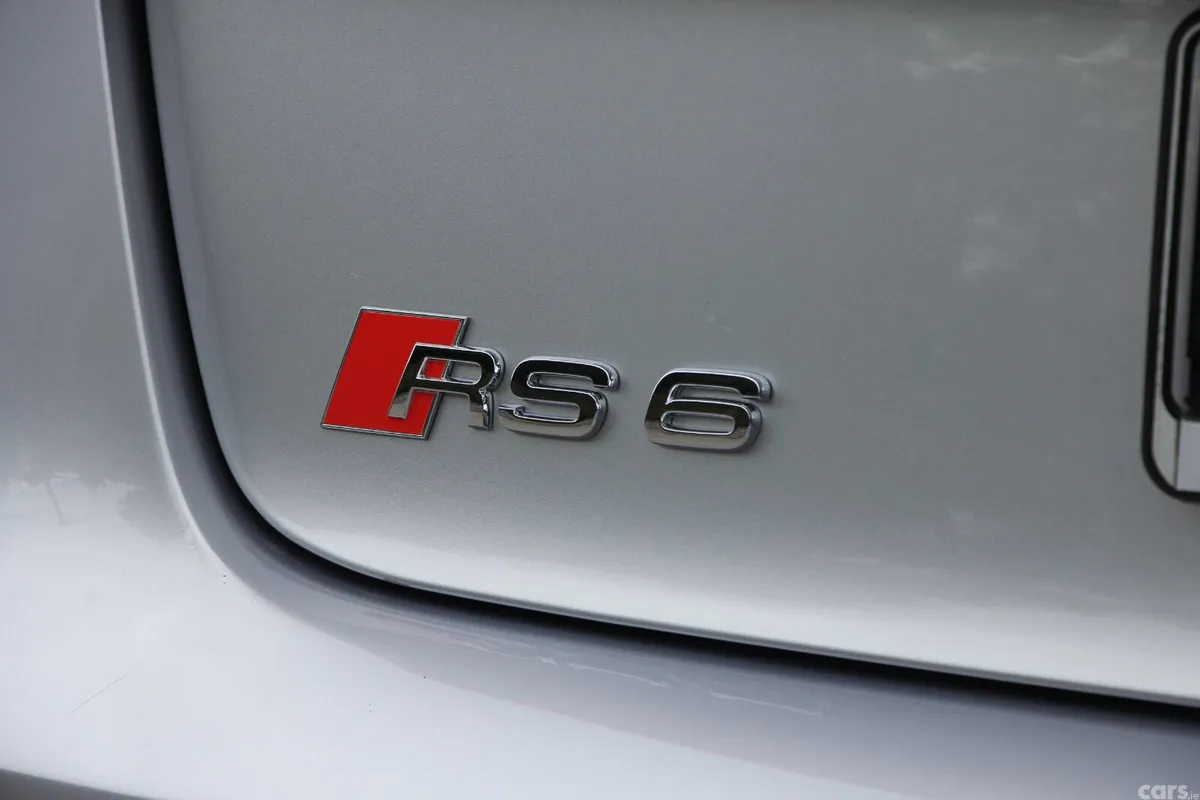 Audi RS6 Estate, Petrol, 2016, Silver