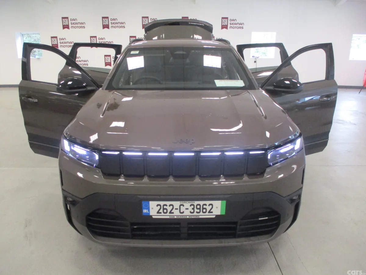 Jeep Compass SUV, Electric, 2026, Brown