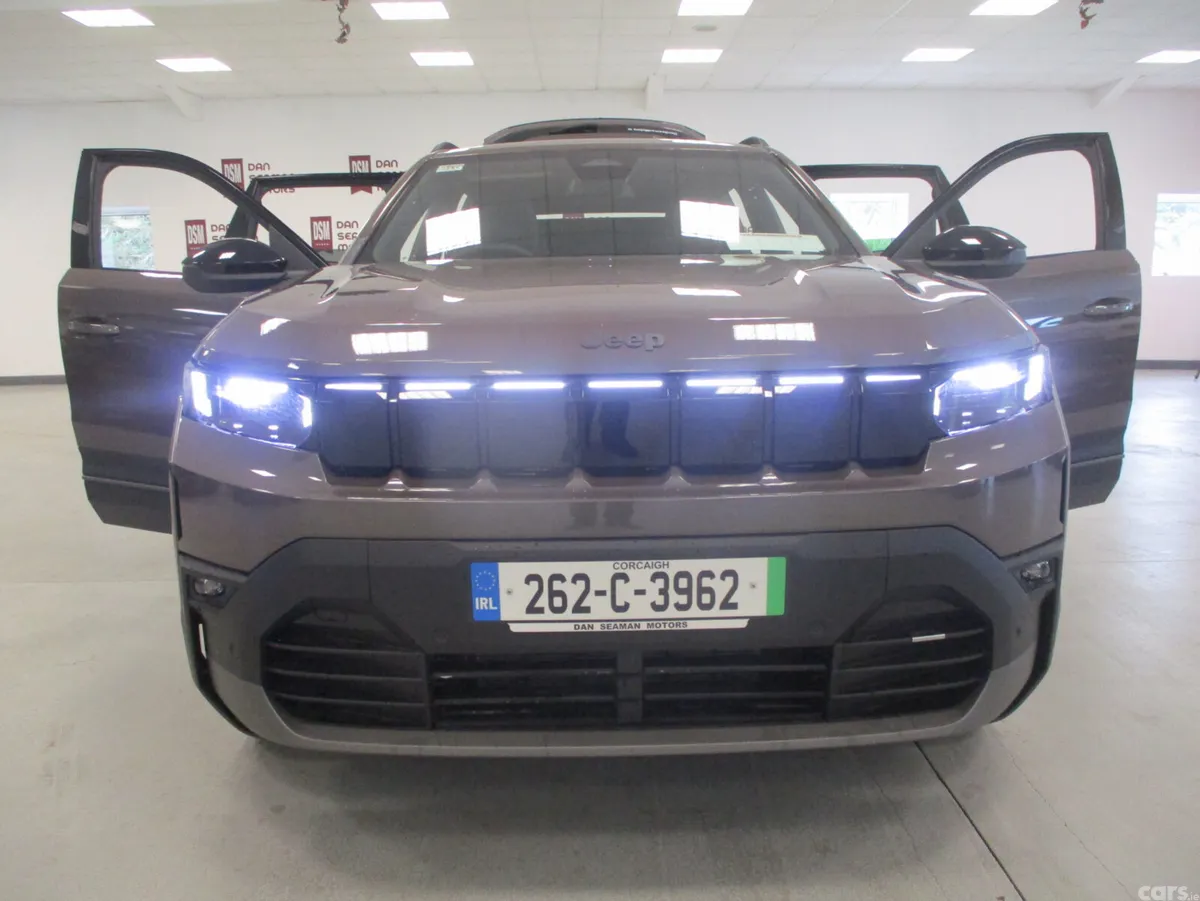 Jeep Compass SUV, Electric, 2026, Brown