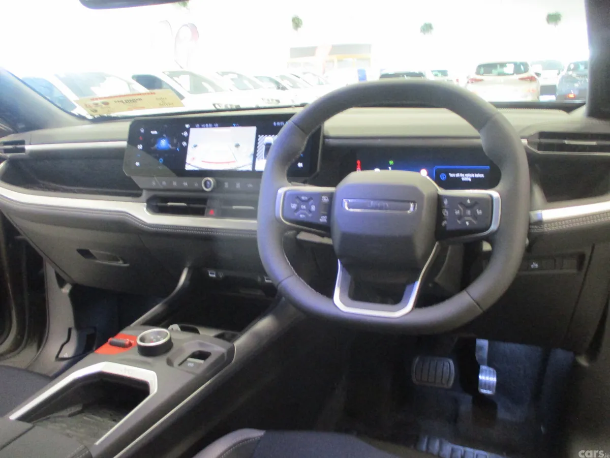 Jeep Compass SUV, Electric, 2026, Brown