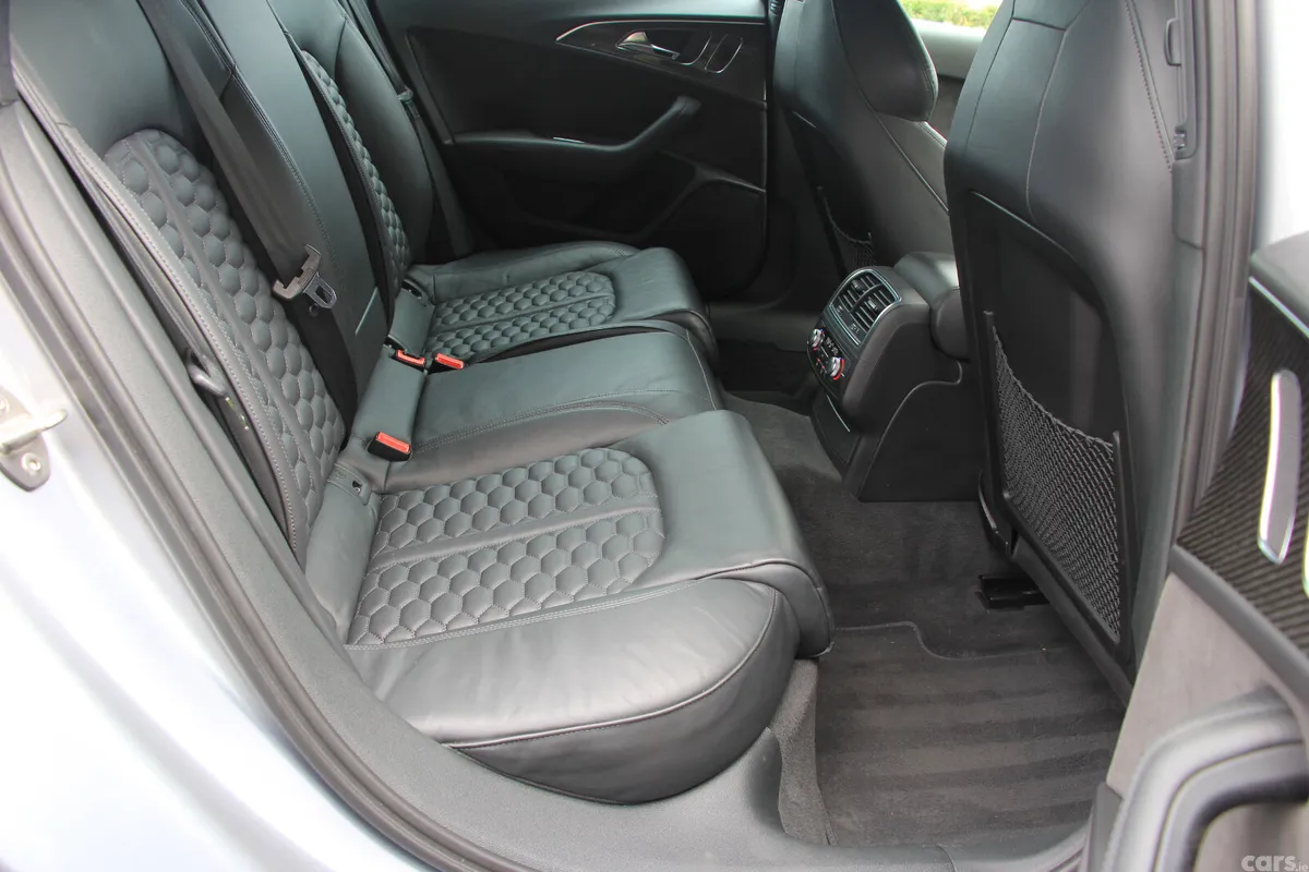 Audi RS6 Estate, Petrol, 2016, Silver