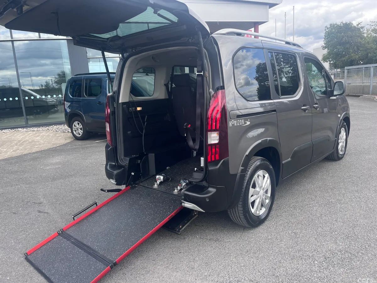 Peugeot Rifter MPV, Diesel, 2019, Grey