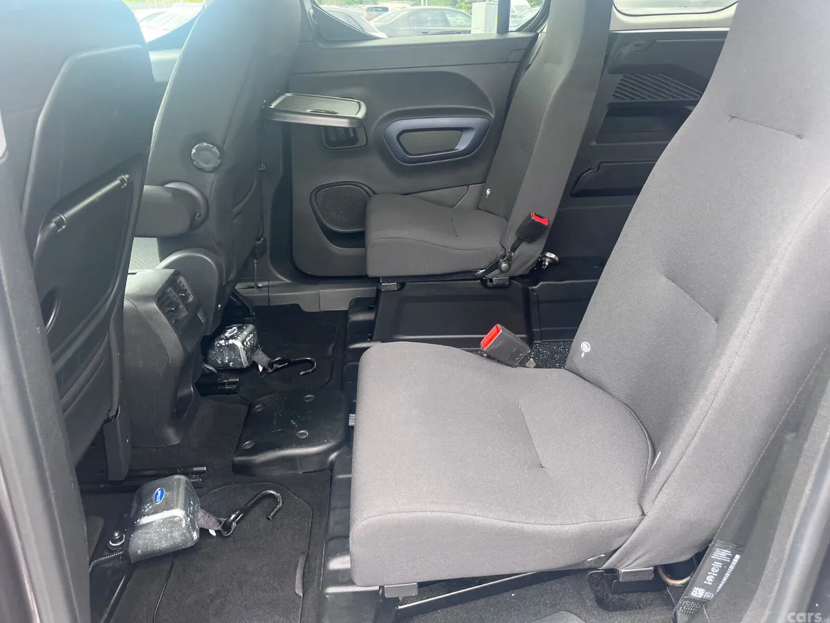 Peugeot Rifter MPV, Diesel, 2019, Grey