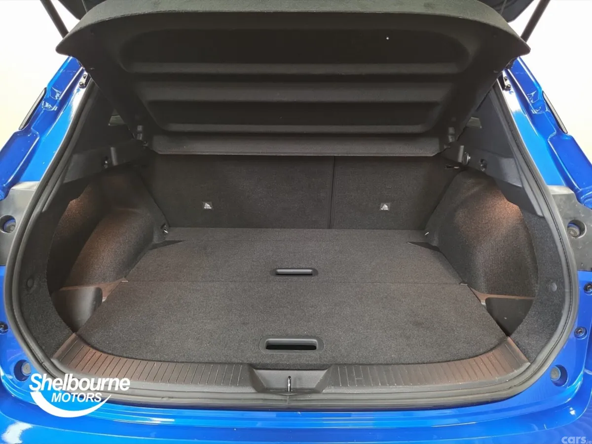 Nissan Qashqai Hatchback, Petrol, 2023, Blue