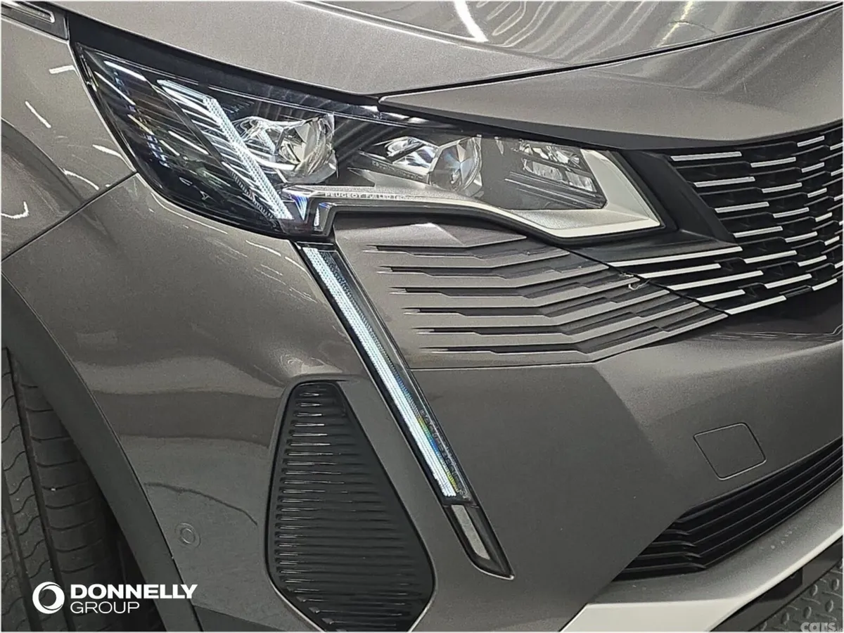 Peugeot 5008 Estate, Diesel, 2023, Grey