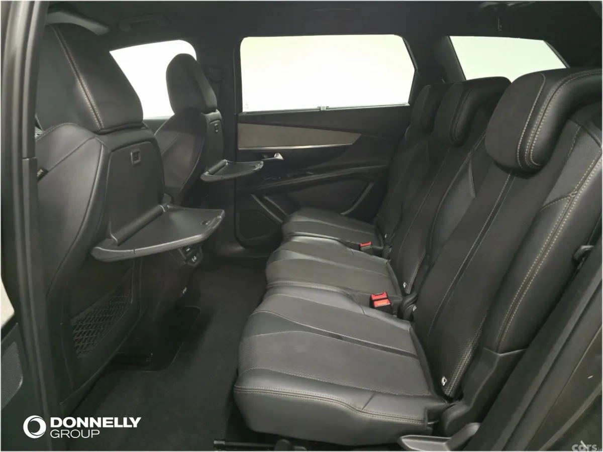 Peugeot 5008 Estate, Diesel, 2023, Grey