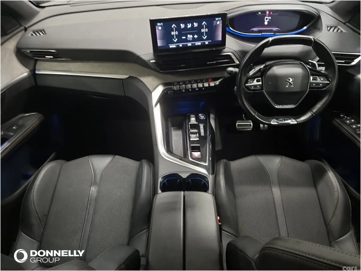Peugeot 5008 Estate, Diesel, 2023, Grey