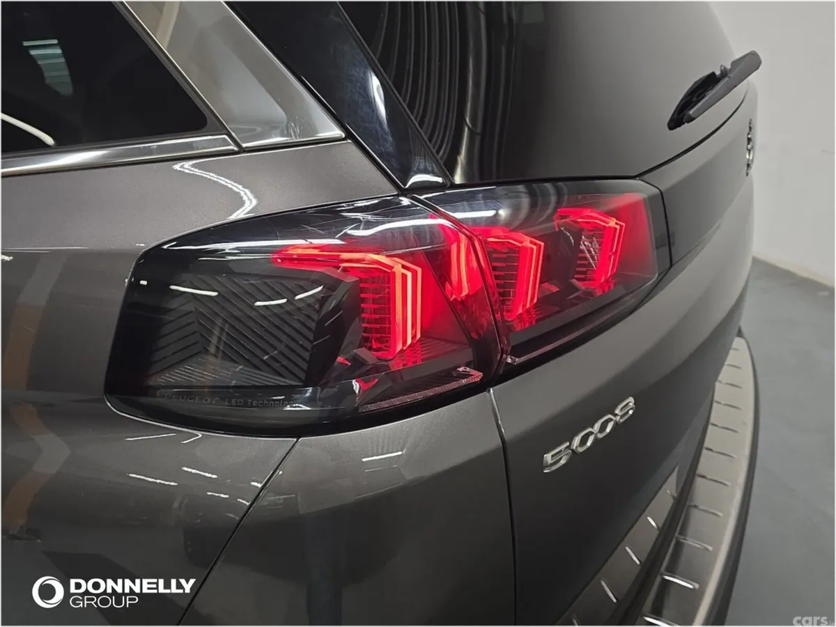 Peugeot 5008 Estate, Diesel, 2023, Grey