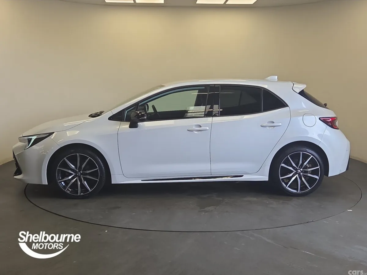 Toyota Corolla Hatchback, Petrol Hybrid, 2023, White