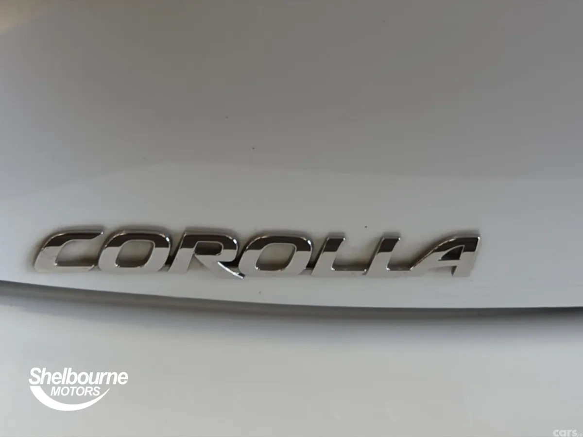 Toyota Corolla Hatchback, Petrol Hybrid, 2023, White