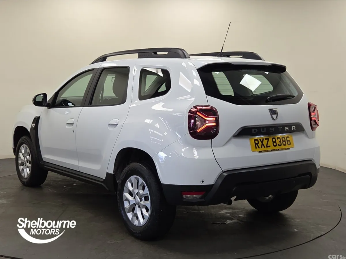 Dacia Duster Estate, Petrol, 2022, White