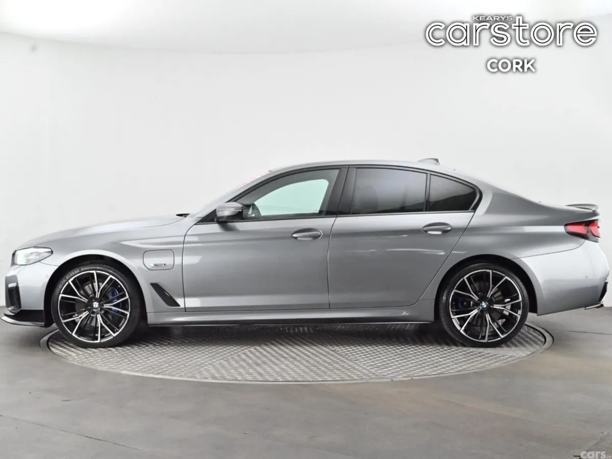 BMW 5-Series Saloon, Petrol Plug-in Hybrid, 2023, Grey