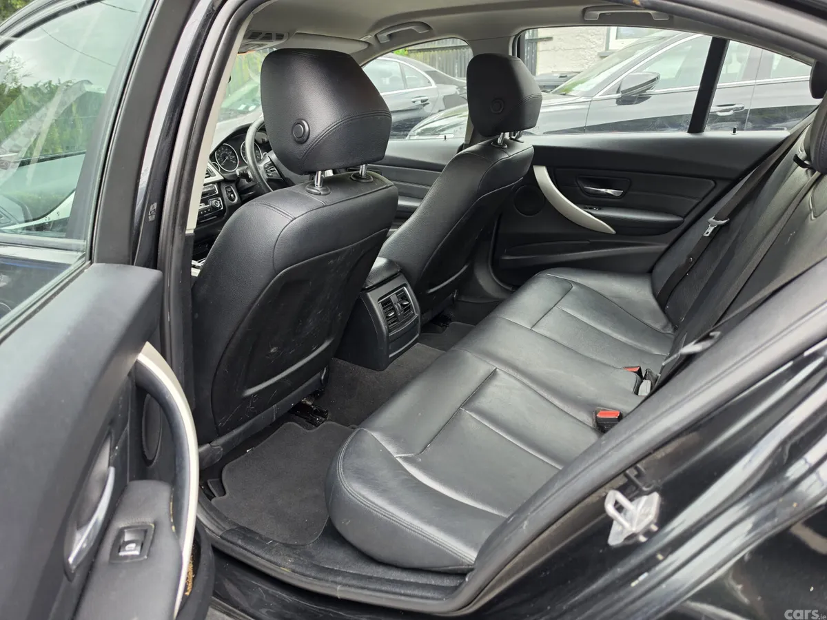 BMW 3-Series Saloon, Diesel, 2017, Black