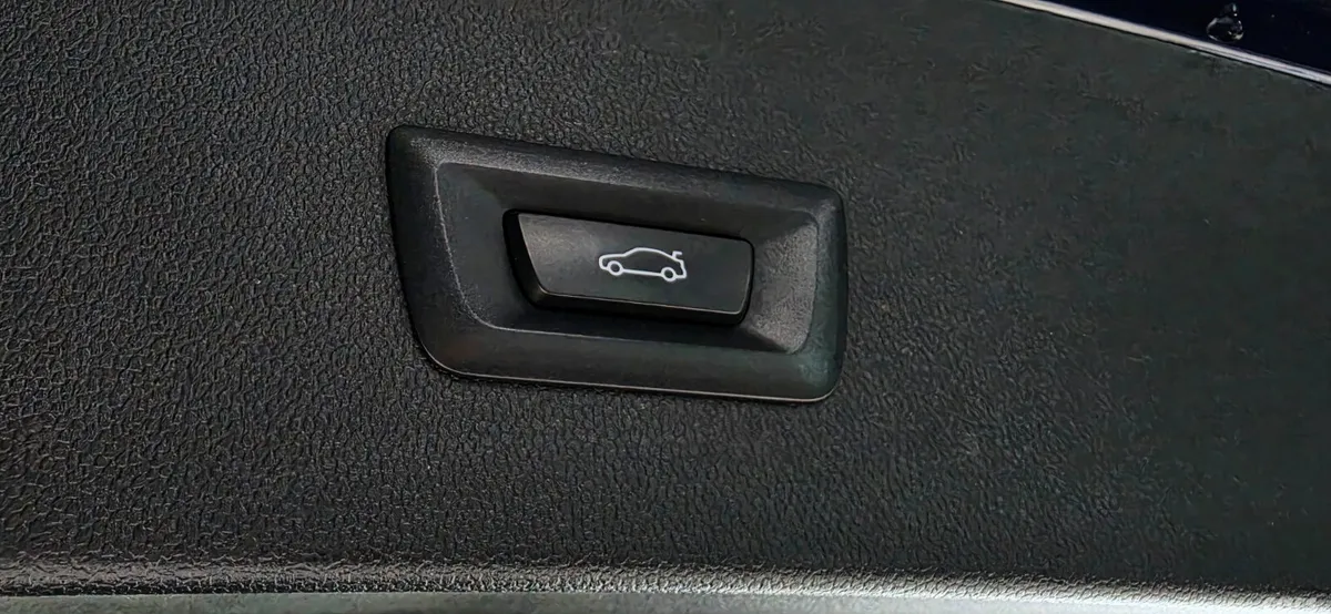 BMW iX Estate, Electric, 2025, Blue