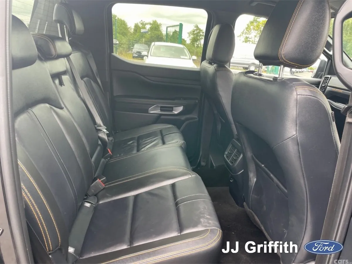 Ford Ranger MPV, Diesel, 2024, Black