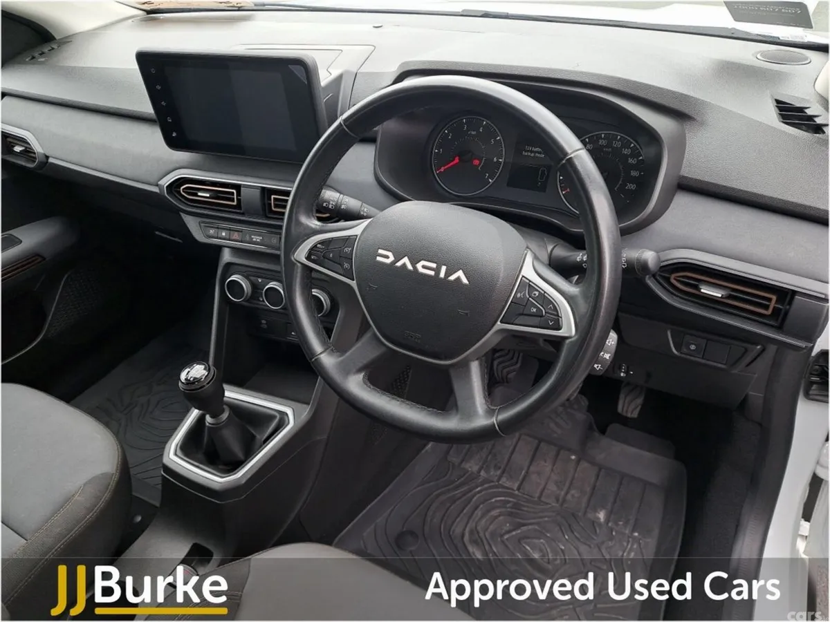 Dacia Sandero Stepway SUV, Petrol, 2024, White