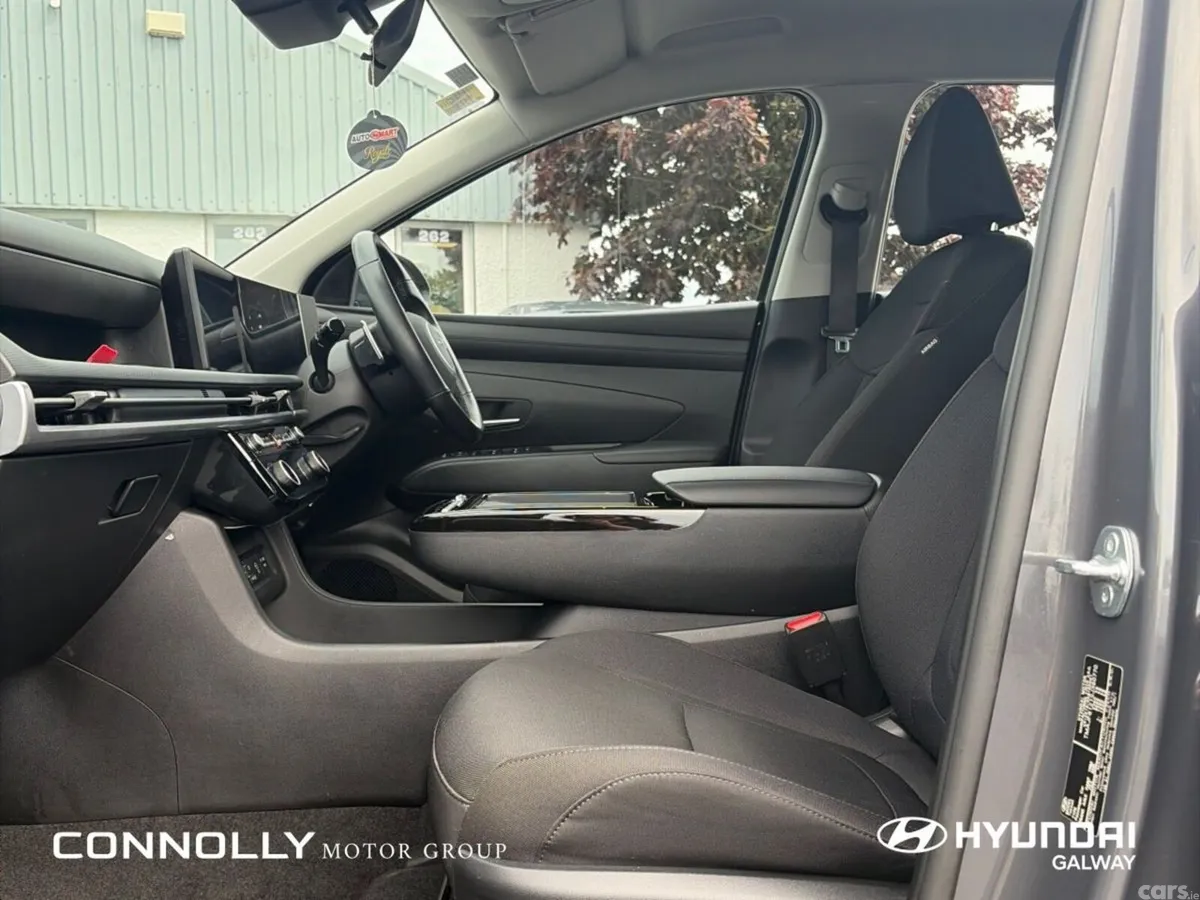 Hyundai Tucson SUV, Petrol Plug-in Hybrid, 2025, Grey