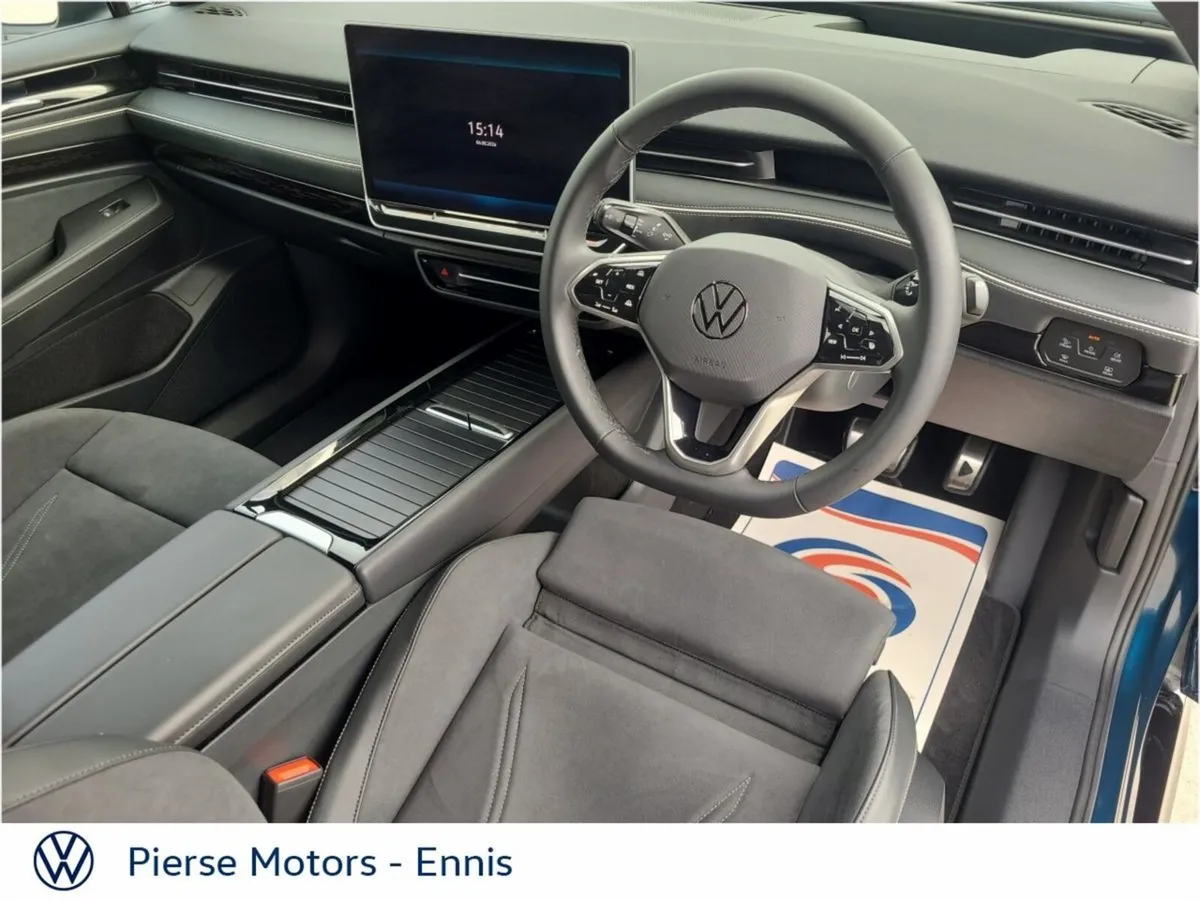 Volkswagen ID.7 Hatchback, Electric, 2026, Blue