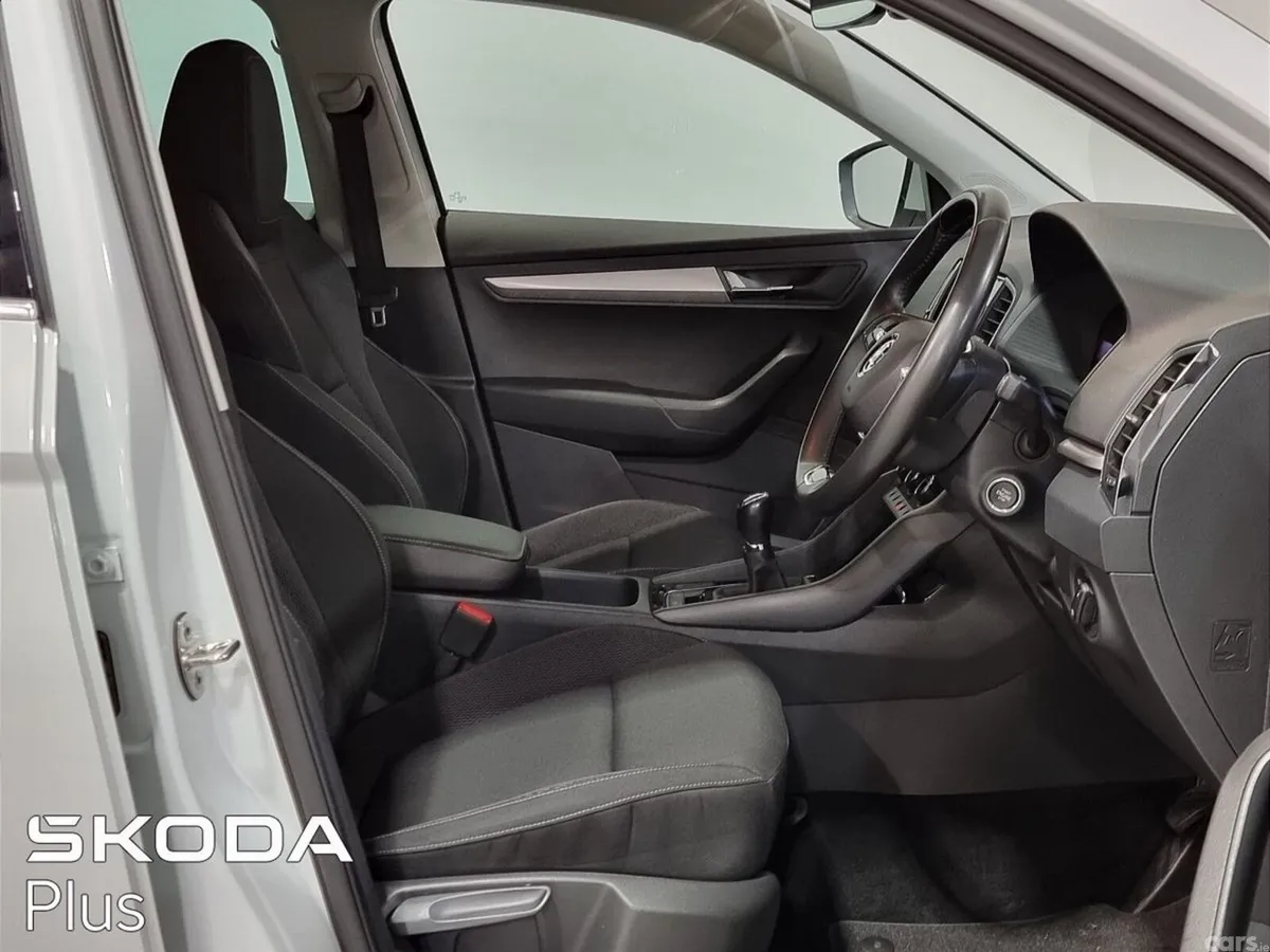 Skoda Karoq SUV, Diesel, 2023, White