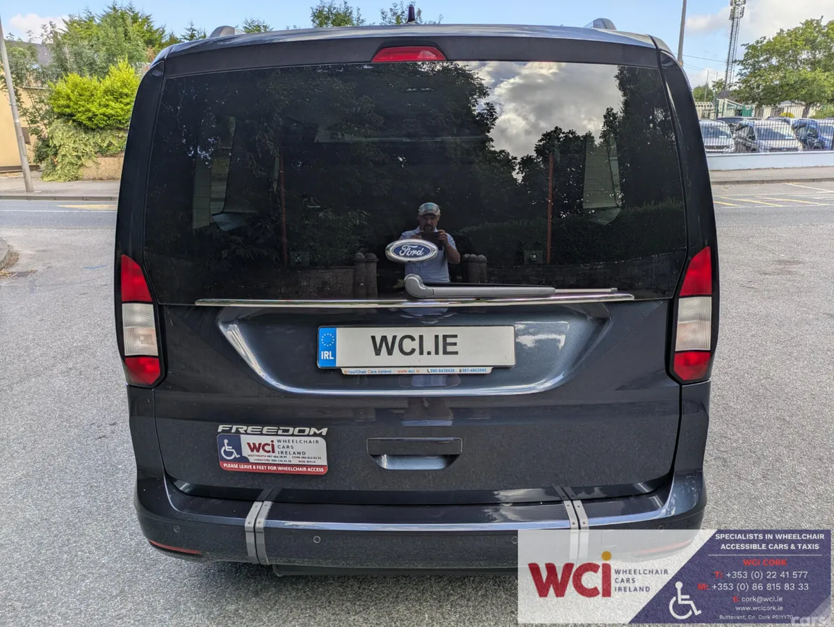 Ford Tourneo Connect MPV, Diesel, 2025, Blue